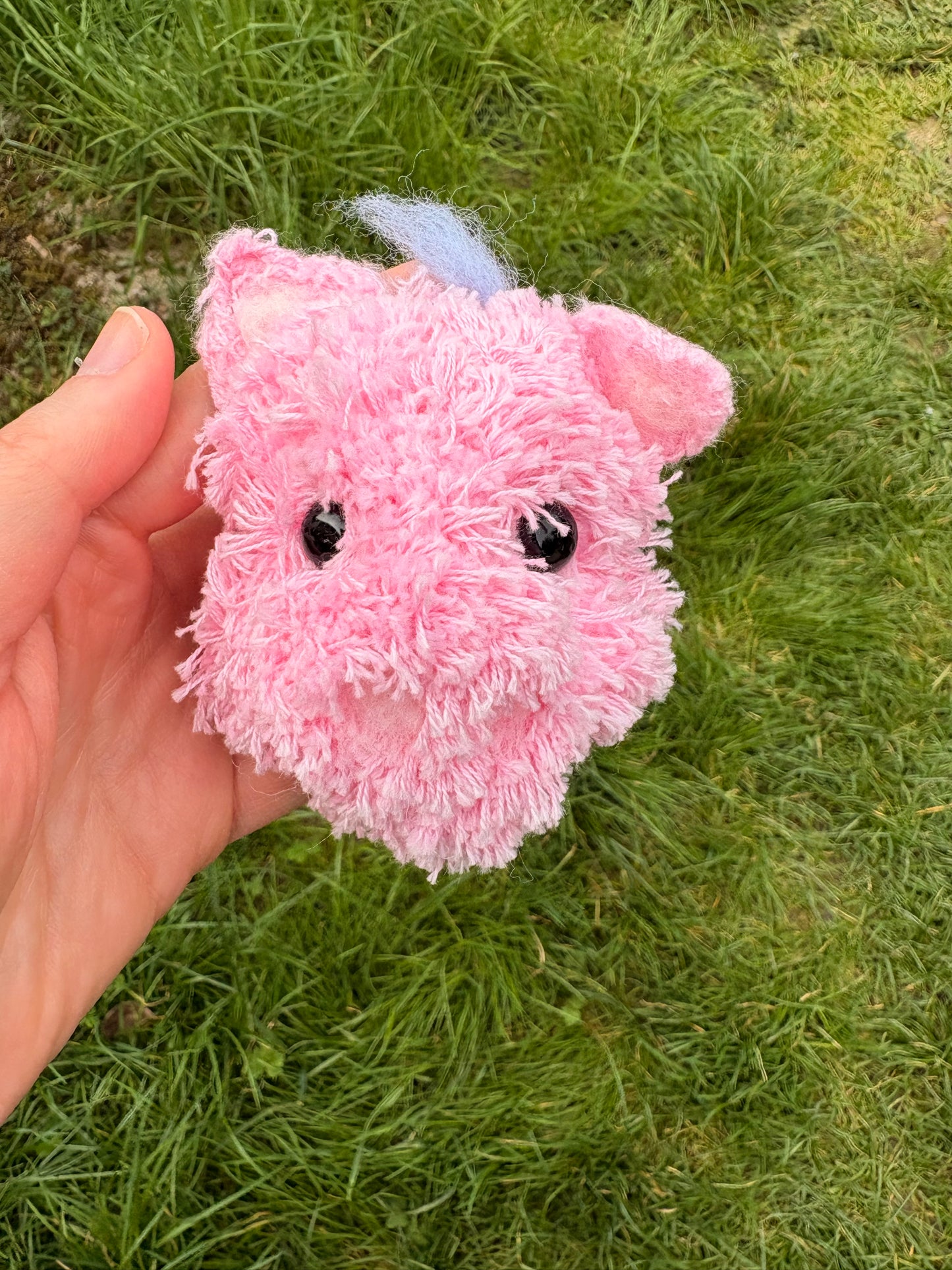 Pig with one blue strand hair Brooch-hair clip