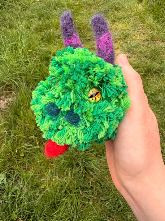 Broche-barrette dragon avec deux cornes